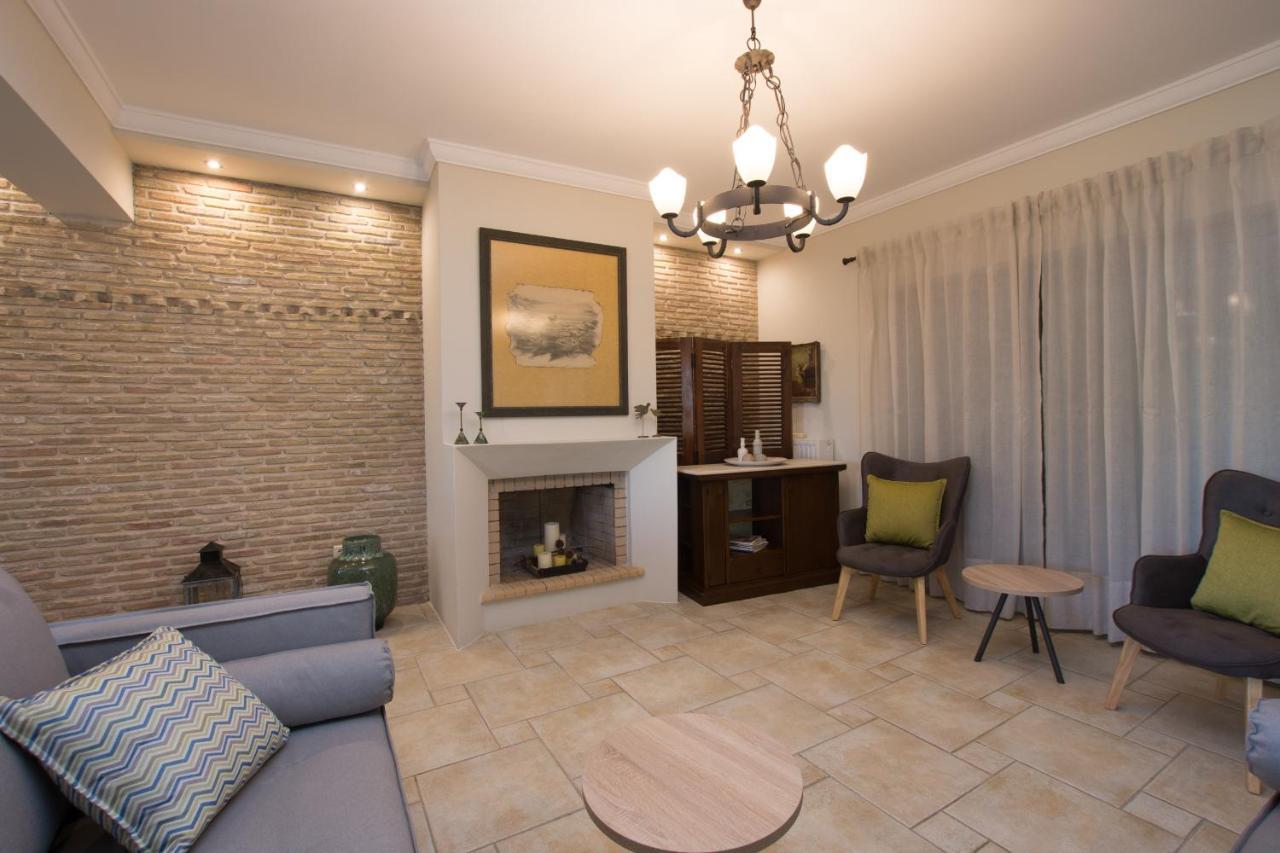 Golden Coast Boutique - Luxury Living Aparthotel Kypseli Exterior photo