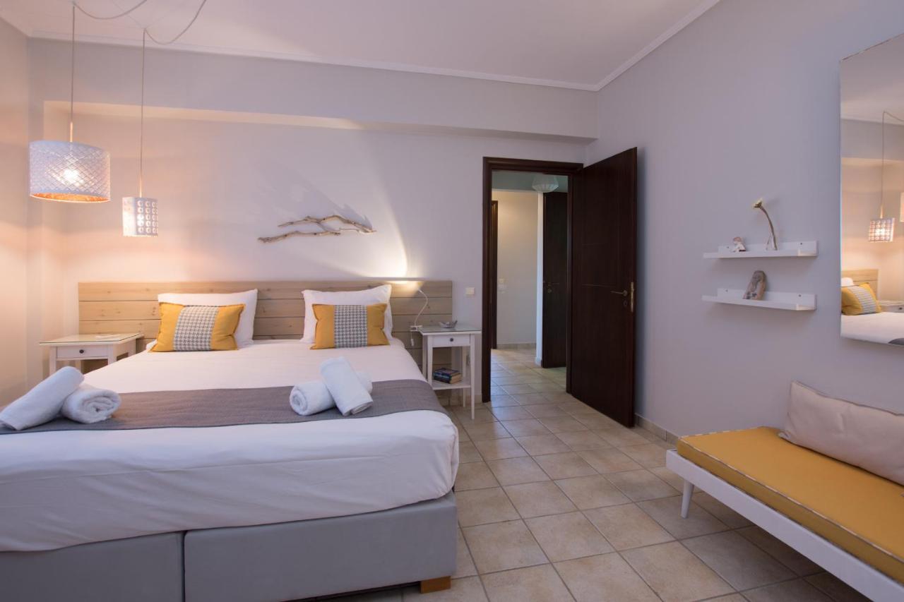 Golden Coast Boutique - Luxury Living Aparthotel Kypseli Exterior photo