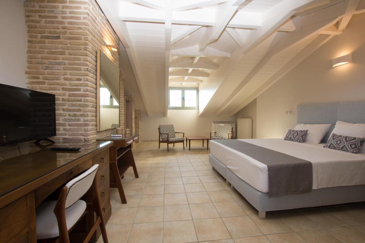 Golden Coast Boutique - Luxury Living Aparthotel Kypseli Exterior photo